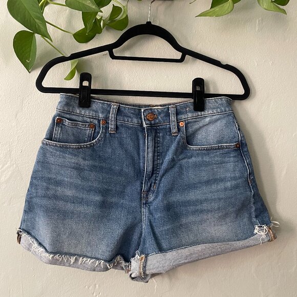 Curvy High-Rise Denis Shorts - Picture 1 of 2